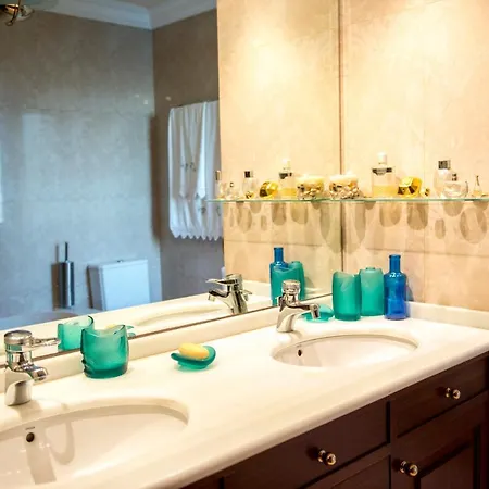 Villa Flor Habitaciones Con Desayuno Bed & Breakfast *